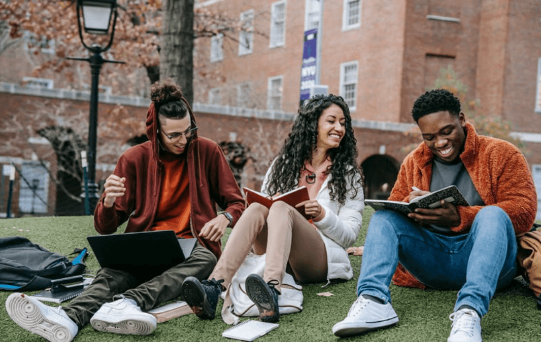 3 Tips for Incoming College Students